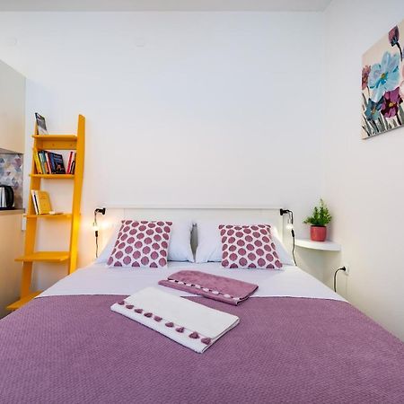 Studio Apartment Gina ザダル エクステリア 写真