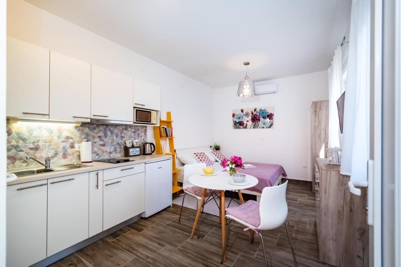 Studio Apartment Gina ザダル エクステリア 写真